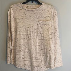 Boys large long sleeve front pocket T-shirt